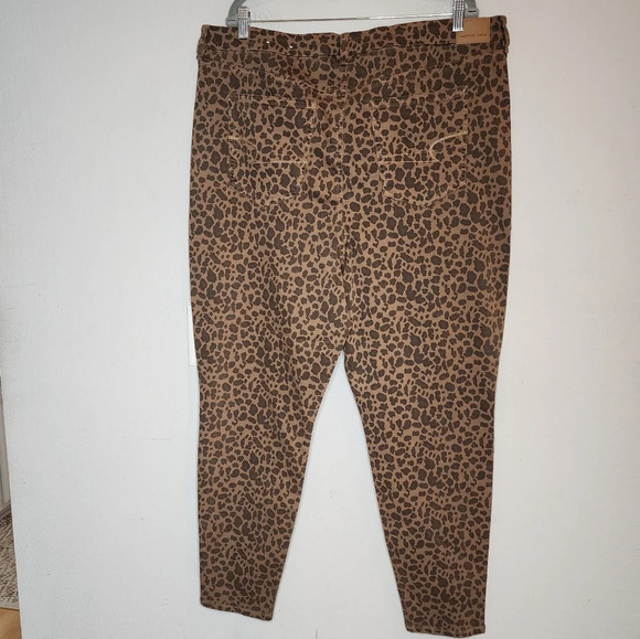 AE Curvy Super Highrise Brown Leopard Jeggings Skinny Jeans Plus Size 22 New - Picture 10 of 15